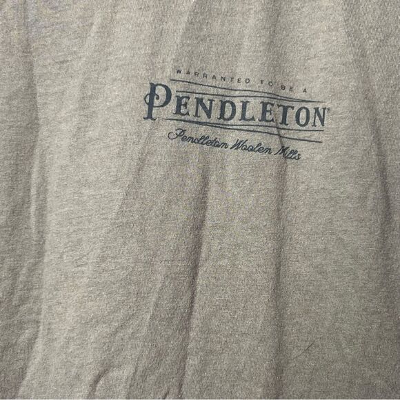Pendleton, adult size, medium, short sleeve, Crewneck, graphic T-shirt - Picture 3 of 4